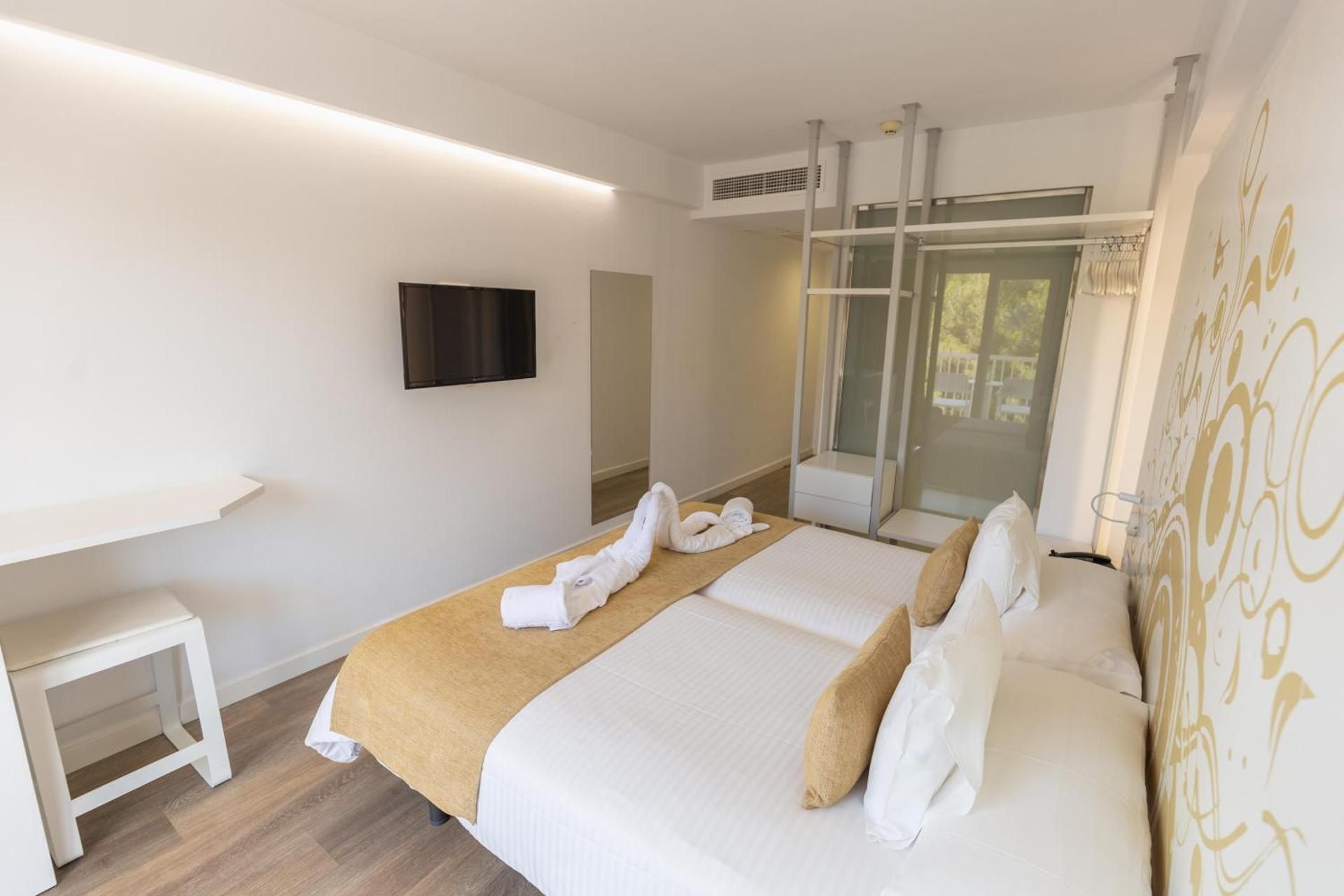 Standard Double or Twin Room