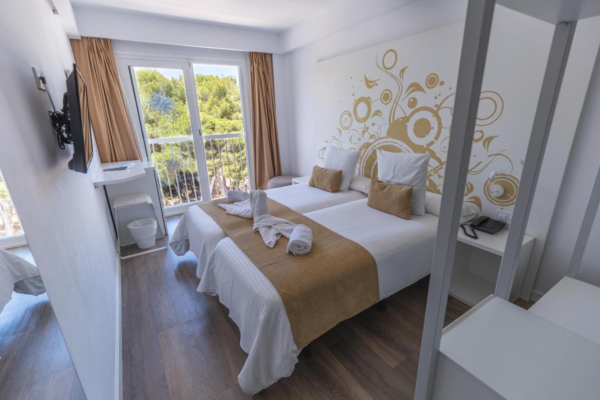 Standard Double or Twin Room