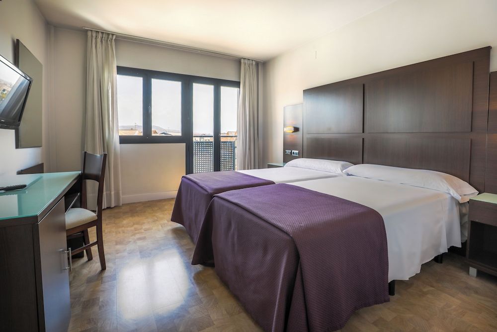 Hotel YIT Conquista de Granada Single Room 5