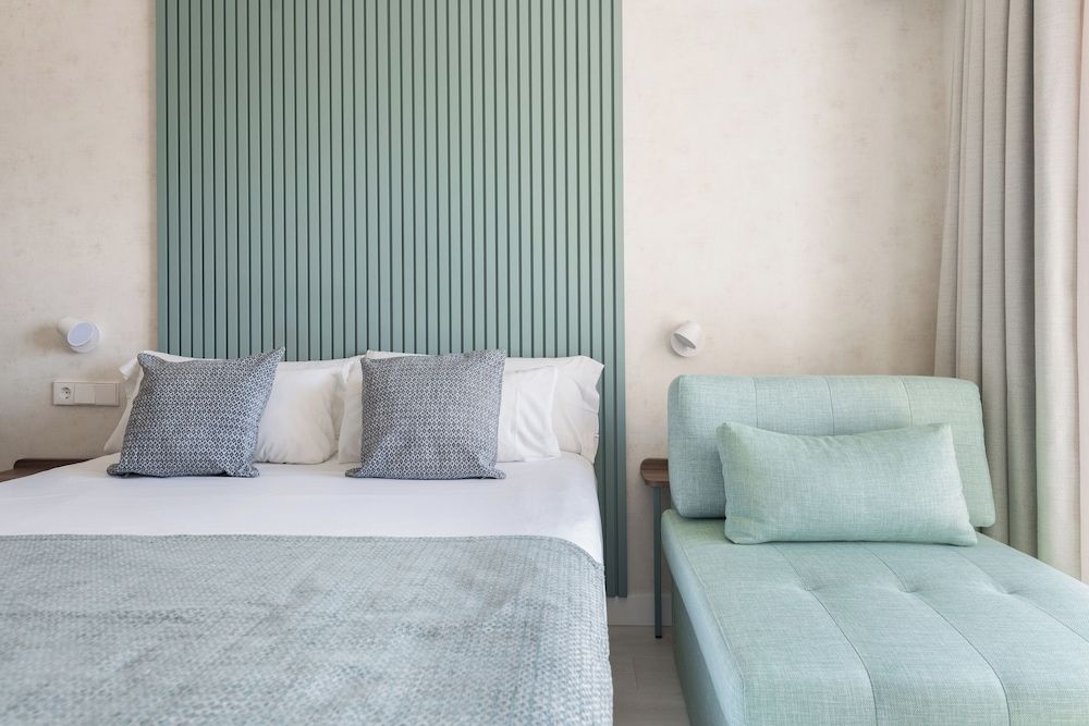 Eurosalou Hotel & Spa Standard Room, Balcony, Pool View 3