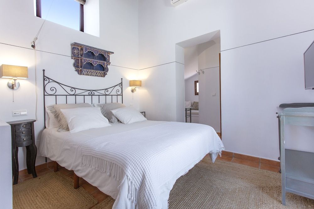 Superior Double Room, Ensuite (HAB 6)
