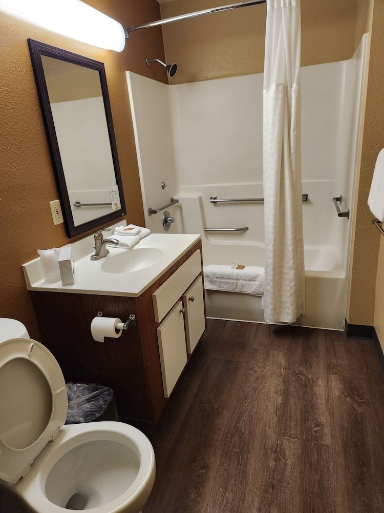 undefined Suburban Studios Columbus East 4