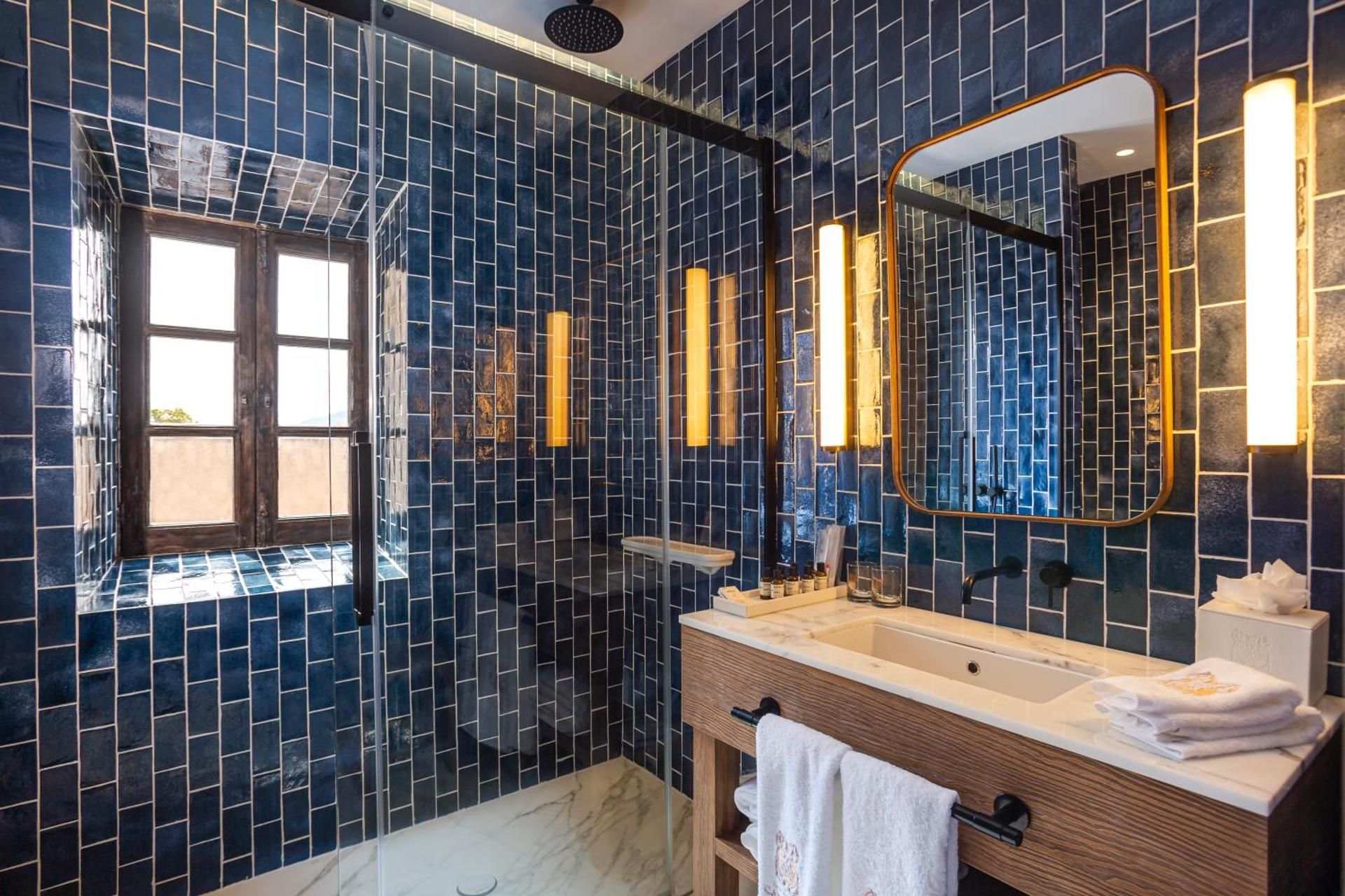 Suite with Sea View