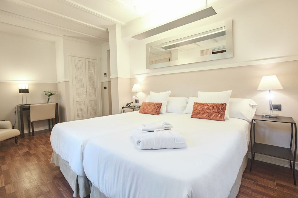 U-Sense Sevilla Centro Double Room