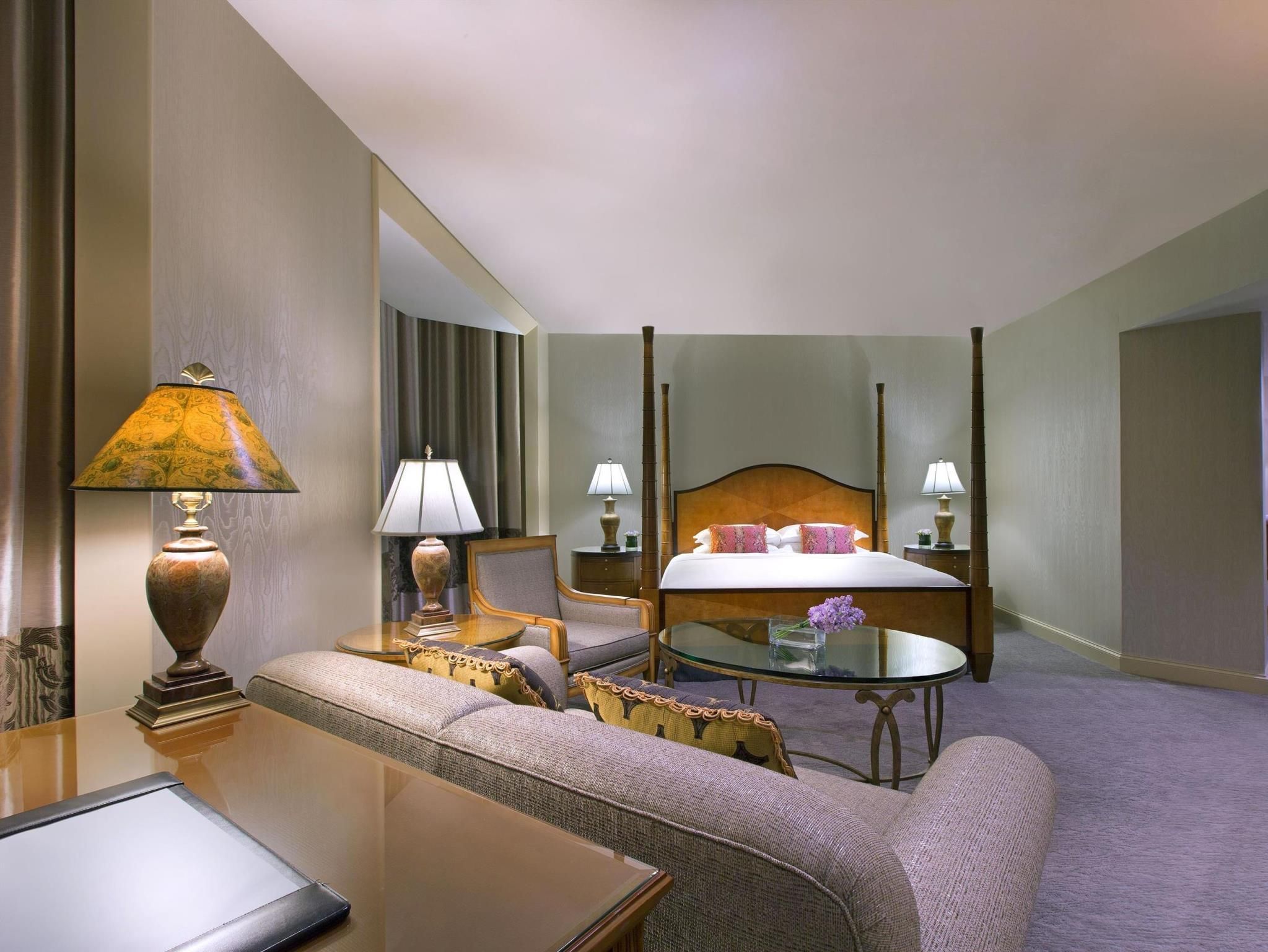 Presidential Suite, Club lounge access, 1 Bedroom Presidential Suite, 1 King, High floor
