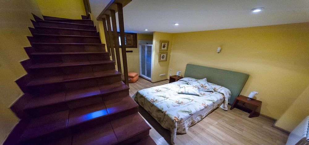 Villa Don Juan II Apartment, 2 Bedrooms, Ensuite, Garden View (Melocotón) 2