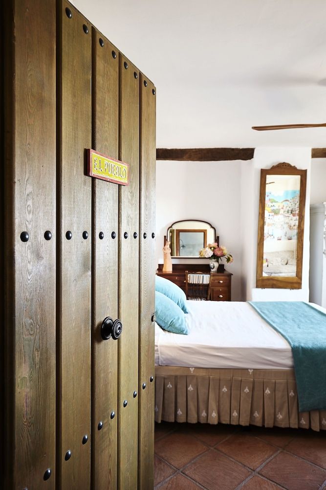 Hotel La Fructuosa Double Room (El Pueblo) 2