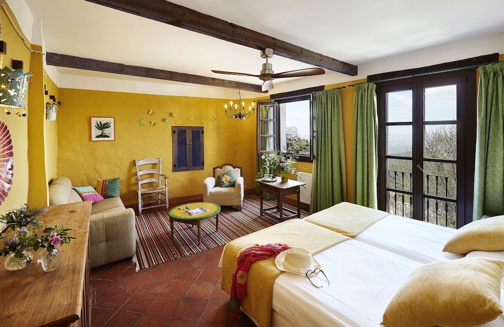 Hotel La Fructuosa Double or Twin Room (El Jardin)