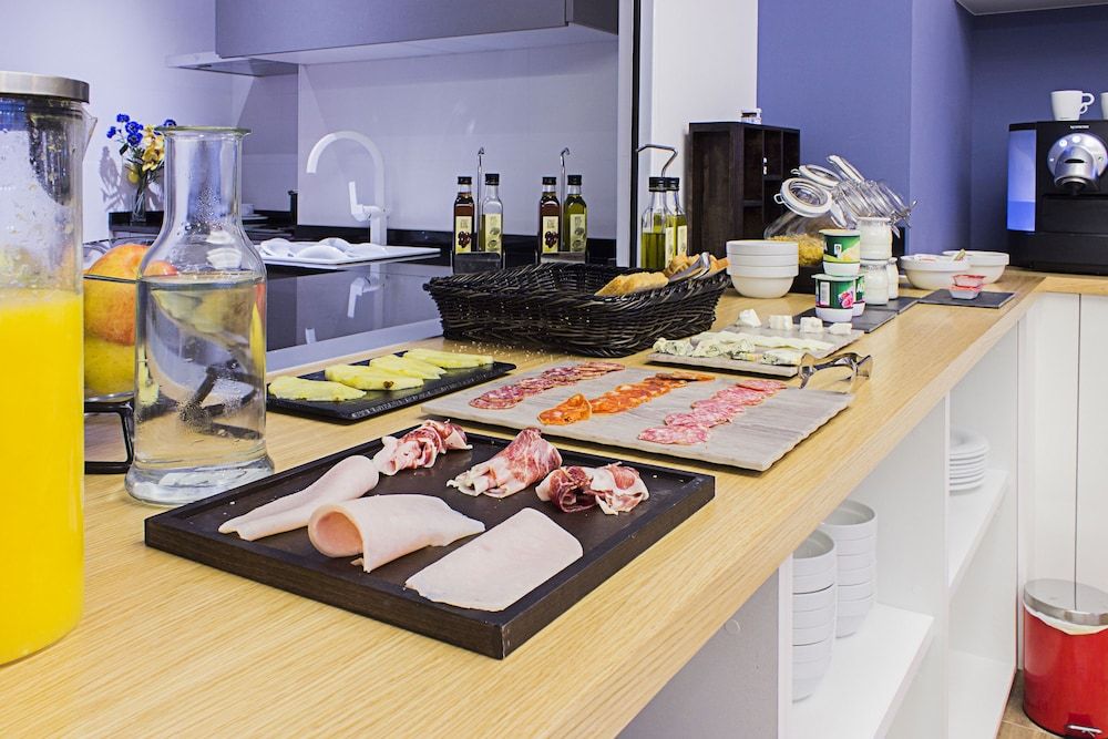 undefined Hostemplo Sagrada Familia 6