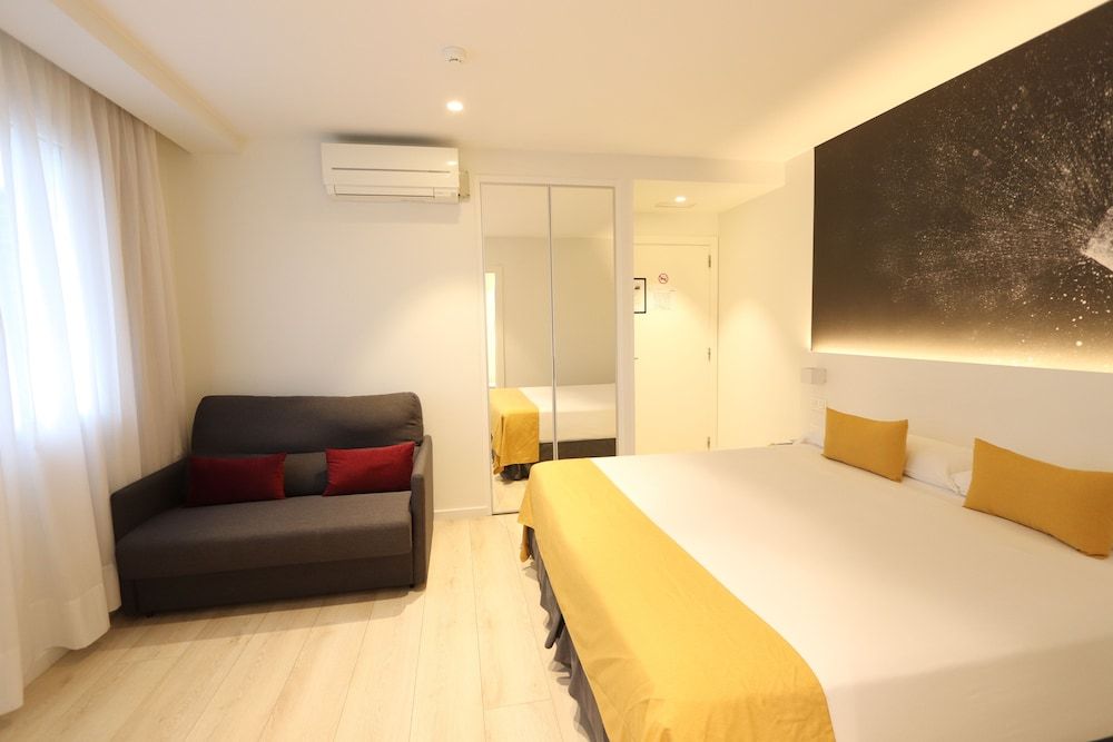 Pensión Txingurri Superior Room (Exterior) 5