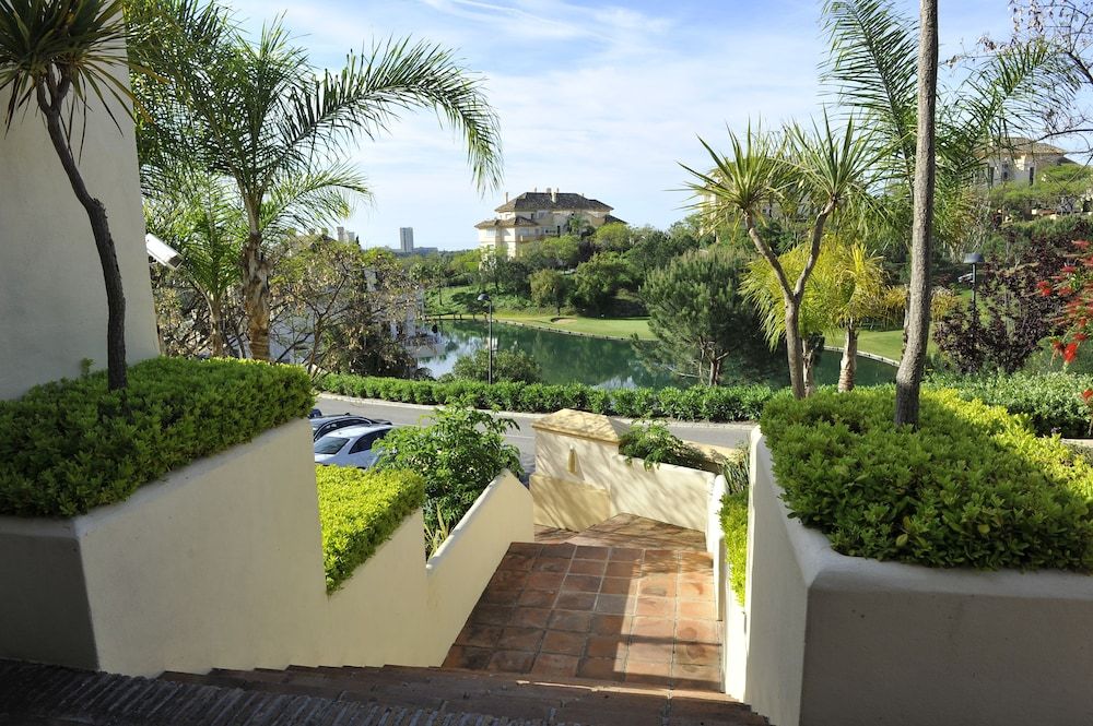 undefined Elviria Hills Living 9