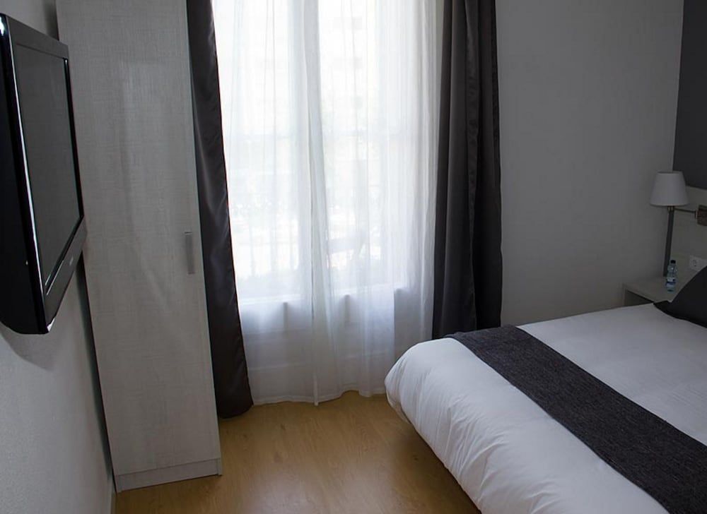 Hostalin Diputacion Standard Double Room, Balcony 2