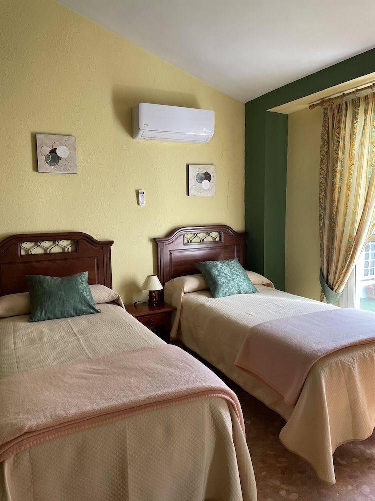 Hotel Arunda II Double Room 8