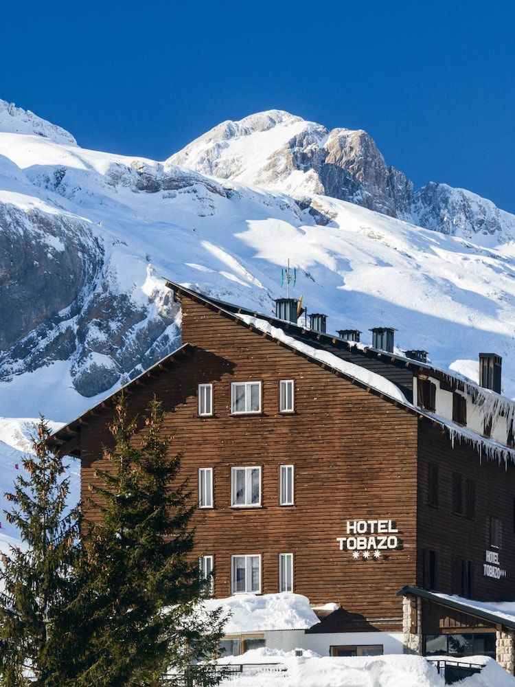 Hotel Tobazo