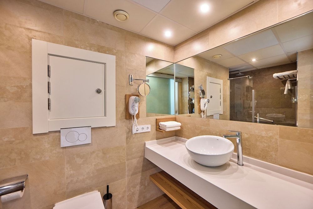 Aparthotel Ponent Mar Premium Studio, Sea View (con jardín) 6