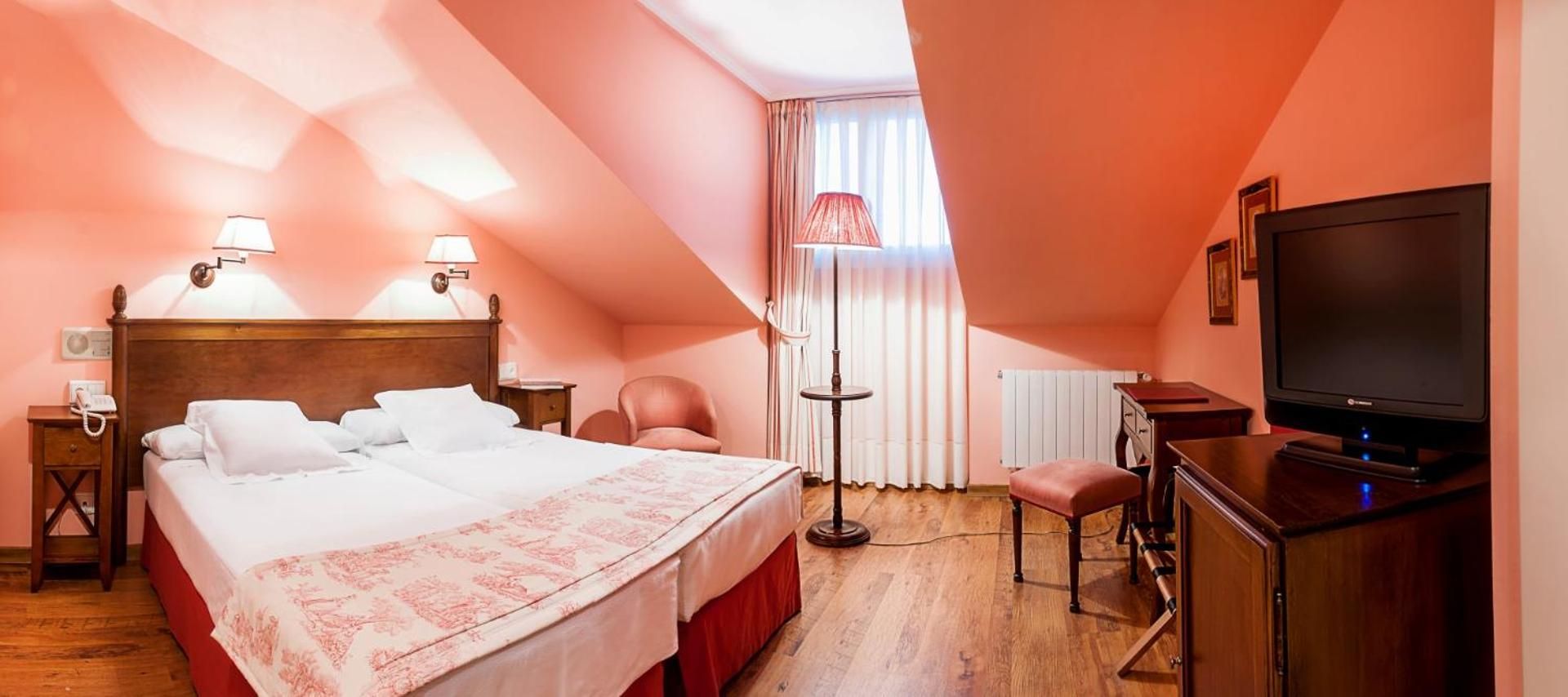 Economy Double or Twin Room