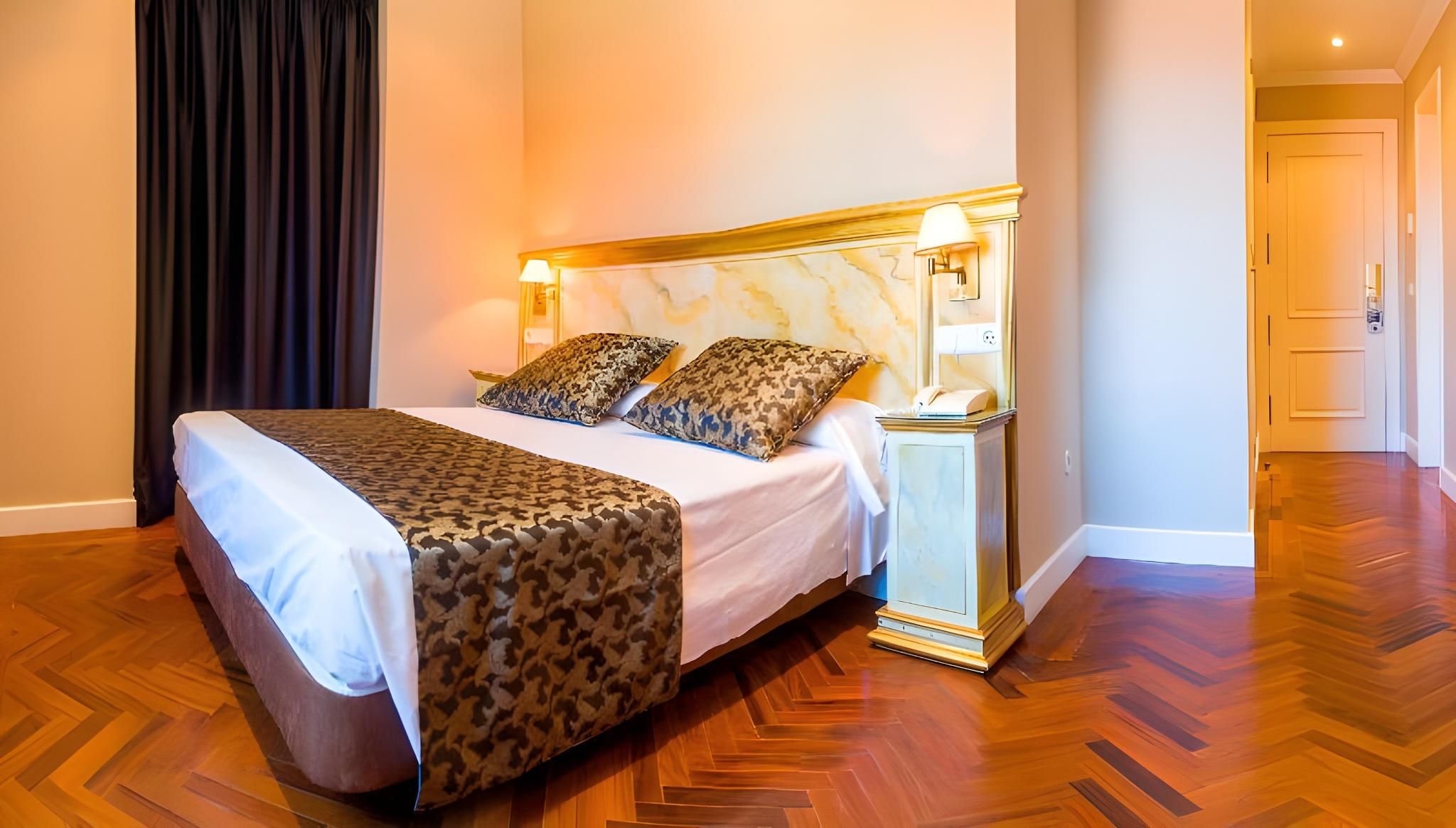 Hotel Soho Boutique Single Room 2