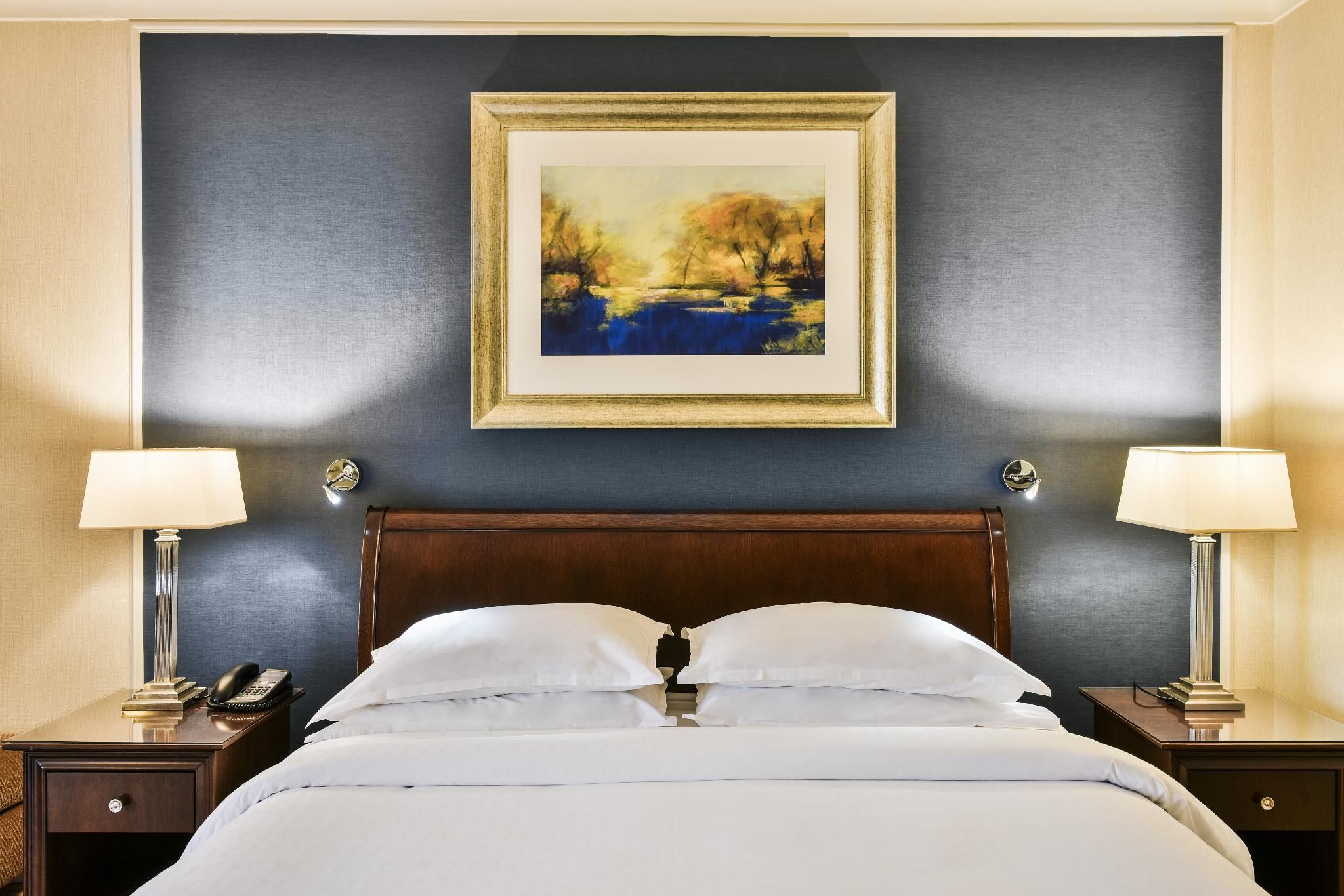 undefined Sheraton Skyline Hotel London Heathrow 9