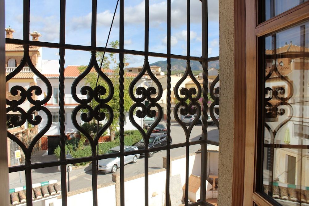 Hotel La Zubia Superior Quadruple Room 4