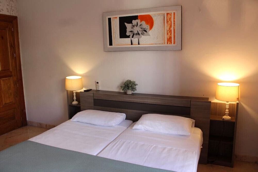 Hotel La Zubia Classic Double Room 6