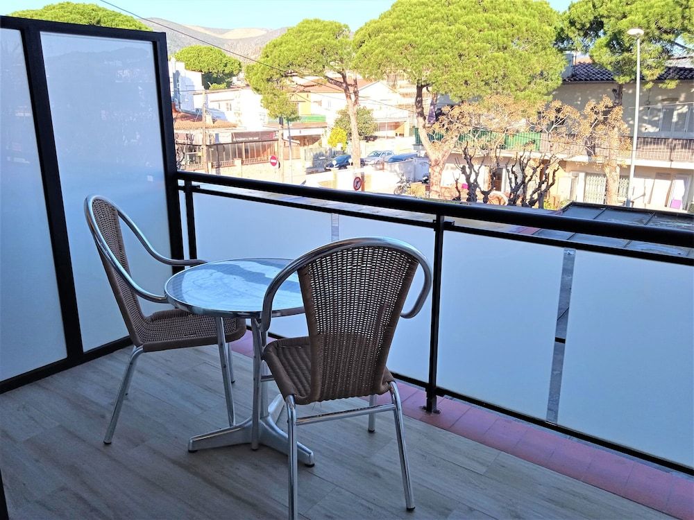 Hotel 153 Double Room, 2 Twin Beds, Terrace 9