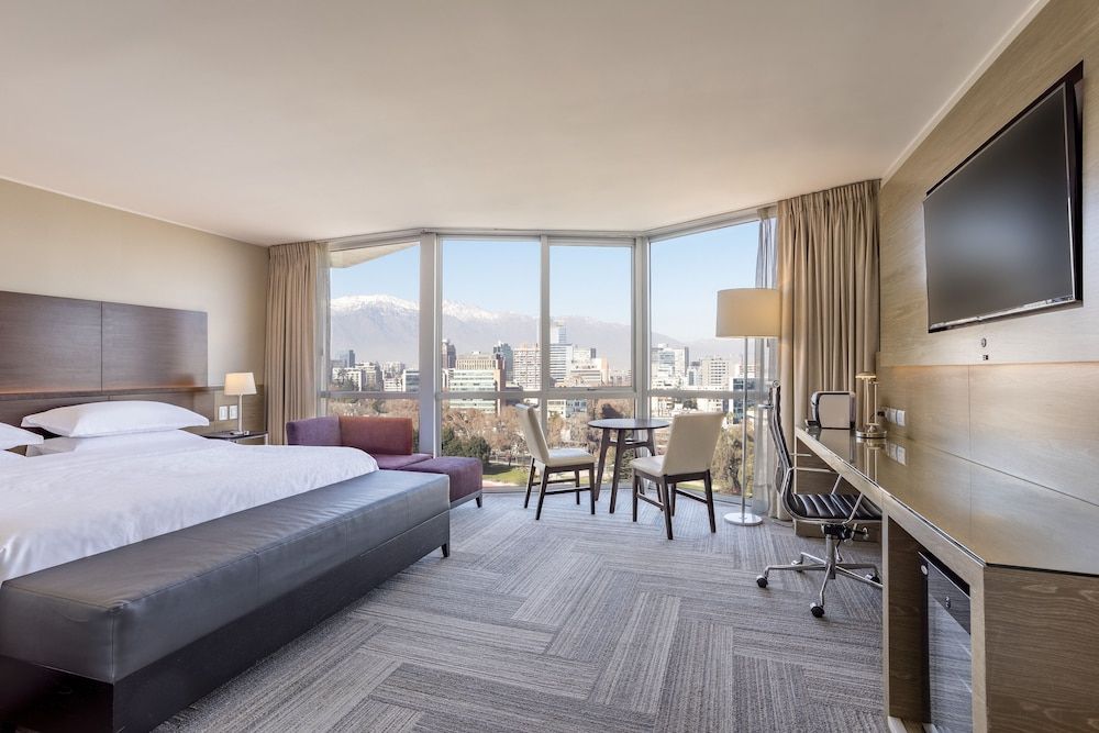 undefined Sheraton Santiago Hotel and Convention Center 9