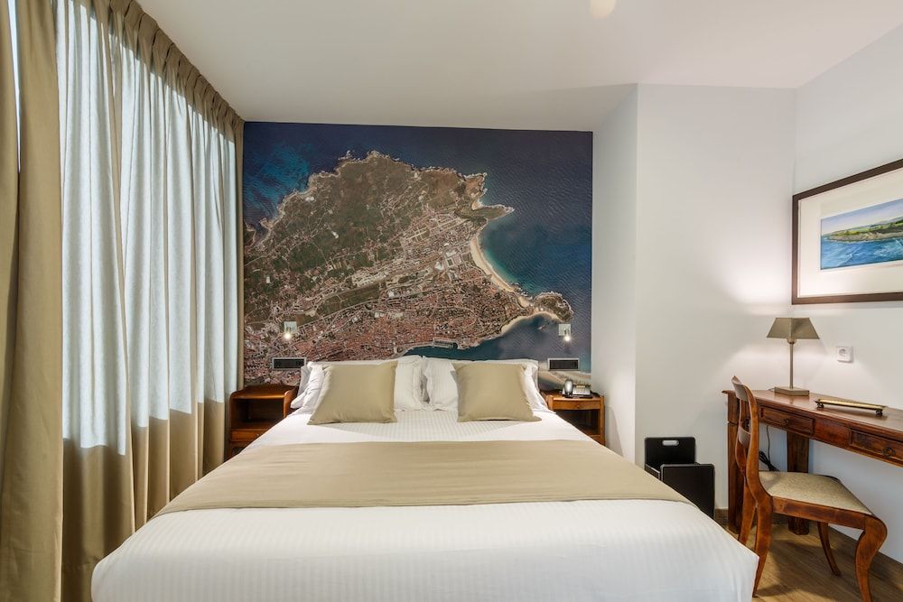 Superior Double Room (Mataleñas)