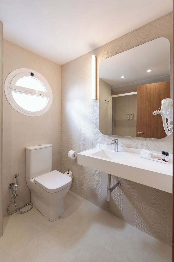 Hotel RH Riviera -  Recommended for Adults Standard Double Room, Terrace, Partial Sea View (2 Adults) 6