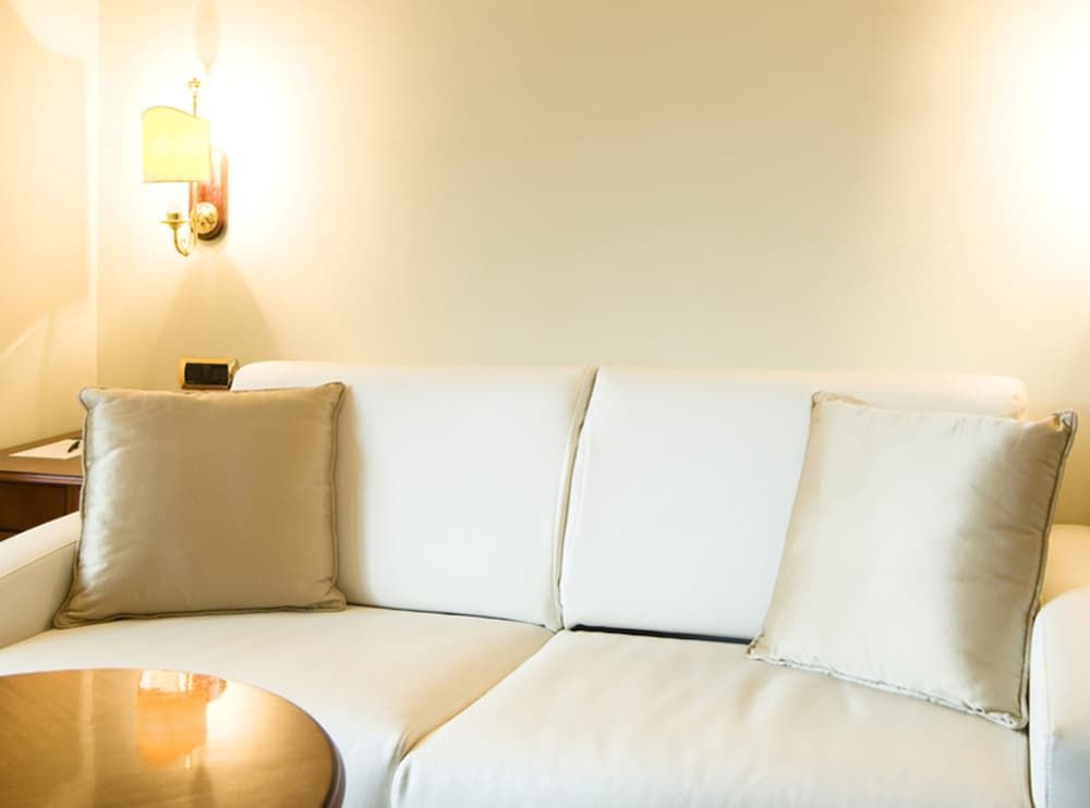 Hotel Campoamor Executive Double Room 8