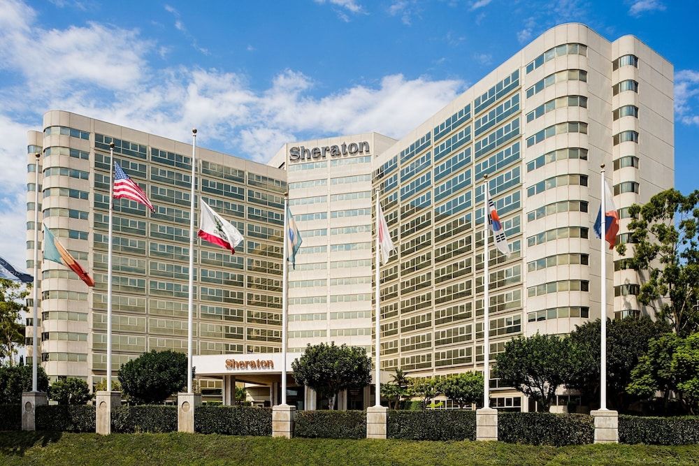 undefined Sheraton Gateway Los Angeles Hotel 2