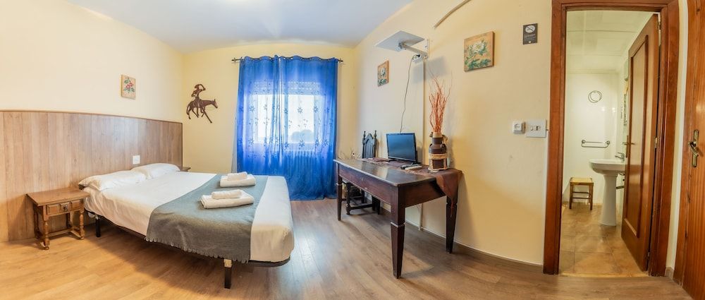 Economy Double or Twin Room