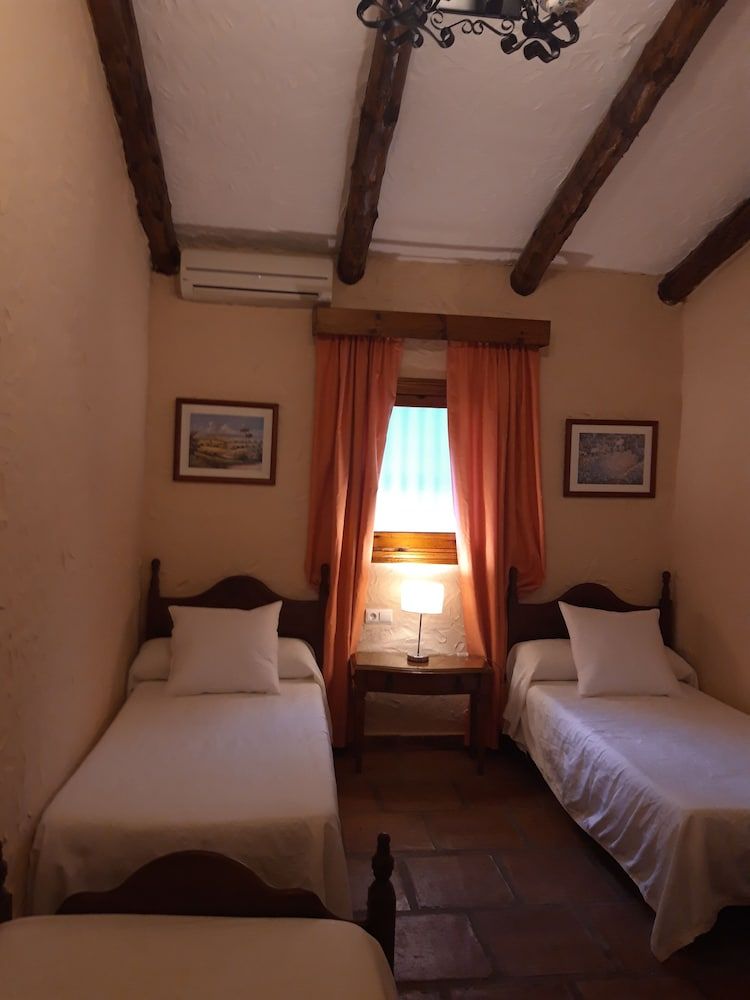 Hotel Hospedería Las Buitreras Standard Twin Room, Garden View 14