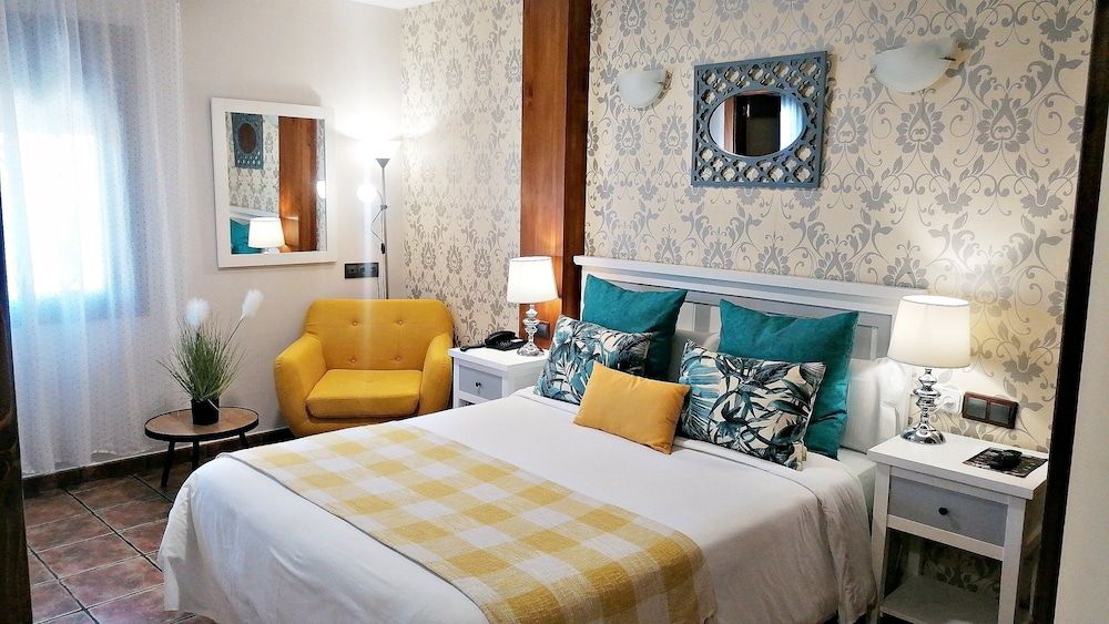 Hotel Medina de Toledo Double Room 2