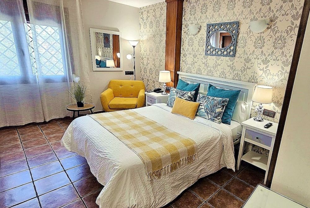 Hotel Medina de Toledo Double Room 14