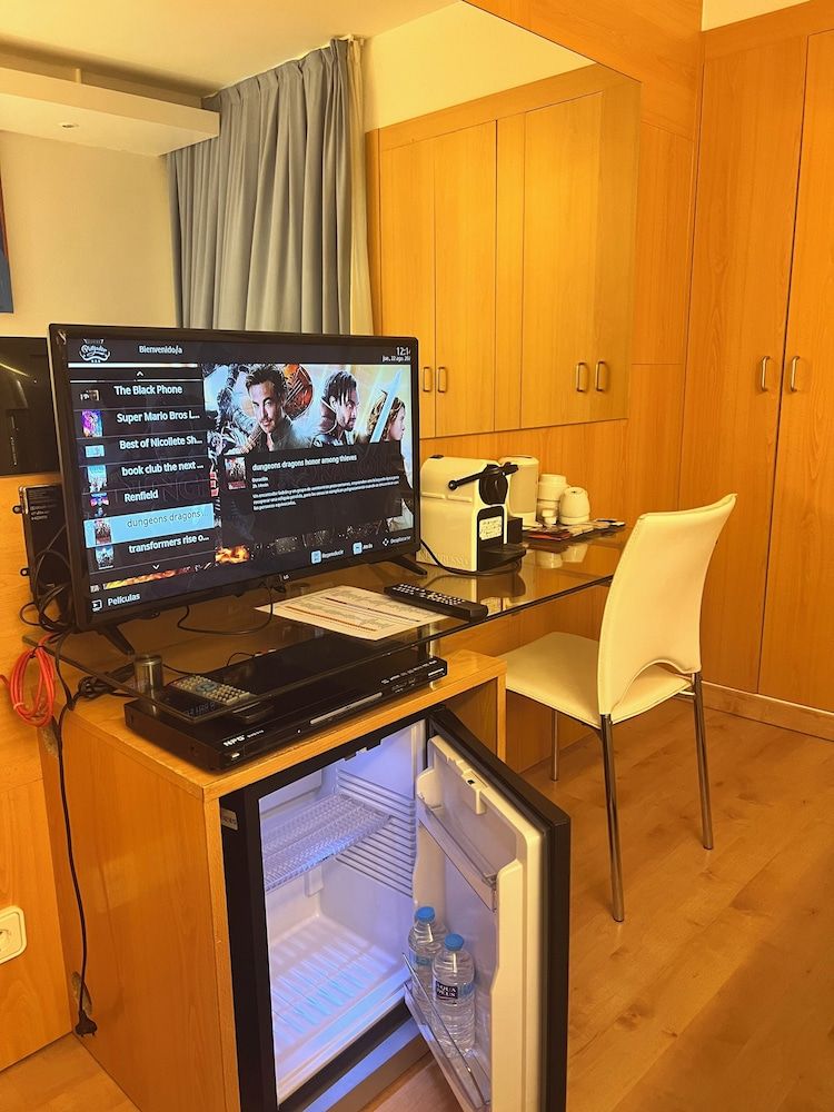 Platjador Hotel Basic Double Room 6