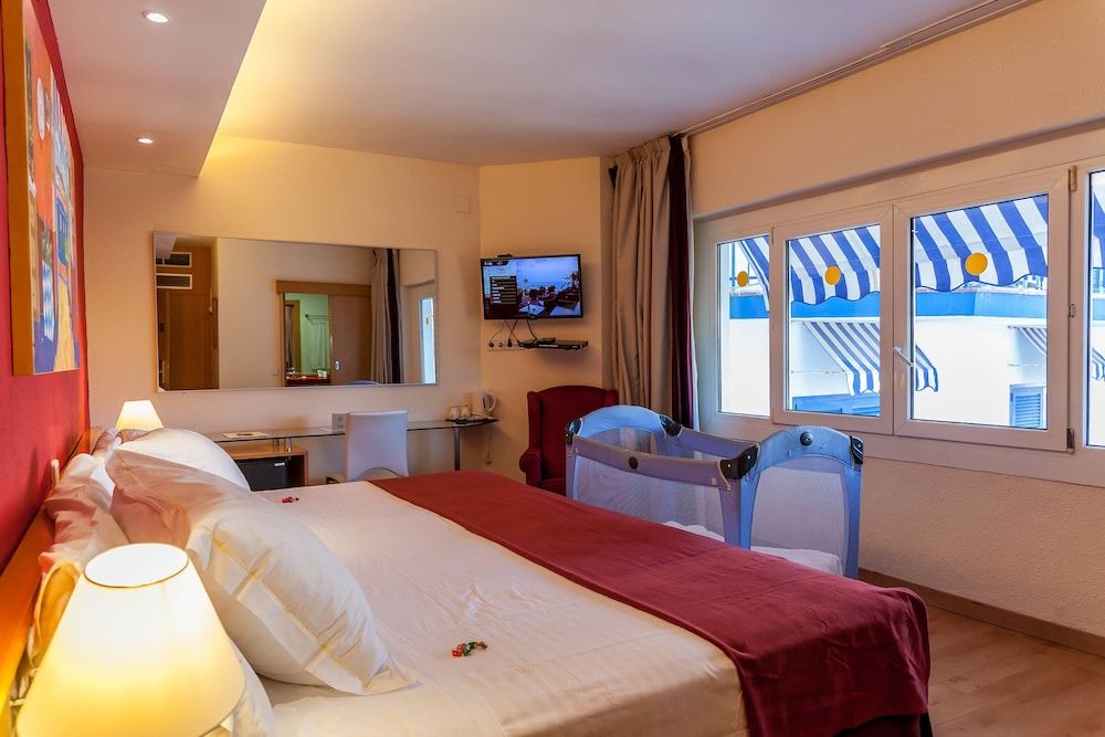 Platjador Hotel Superior Double or Twin Room 2