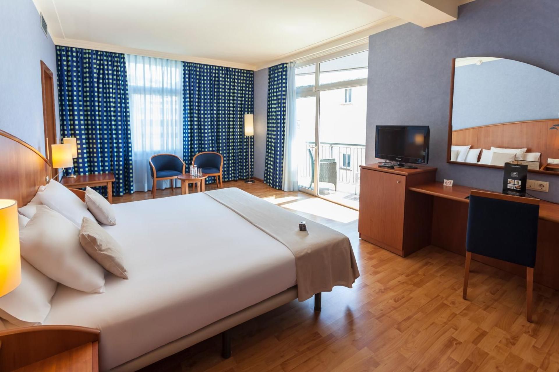 Two-Bedroom Suite with Sofa Bed