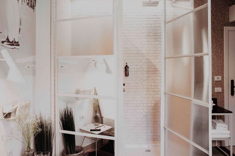 room Select Sol Economy Double Room 10