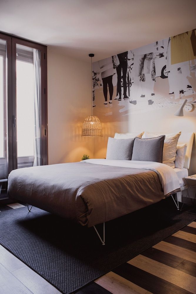 undefined room Select Sol