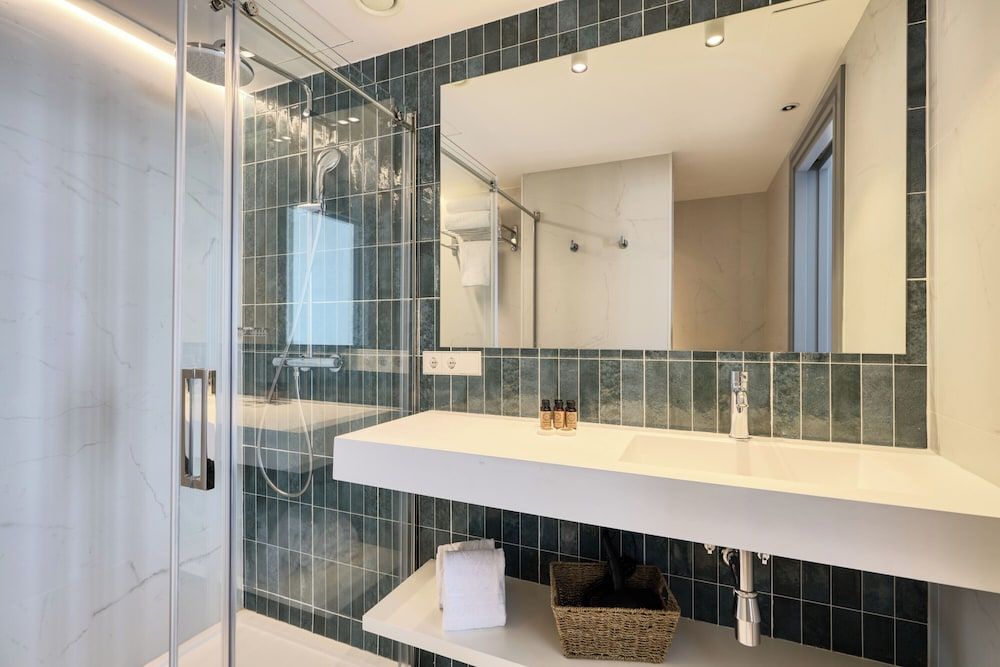 Hotel Murillo Reinoso Twin Room 4