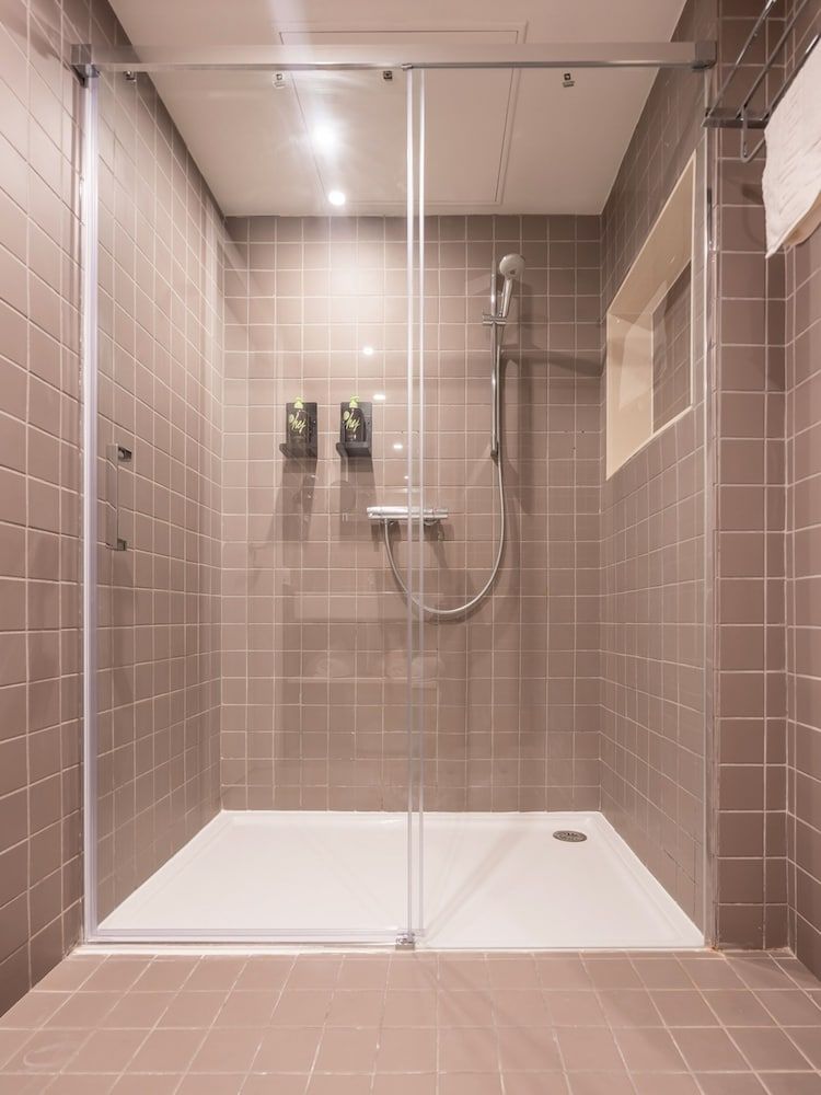 limehome Barcelona Rector Triadó One-Bedroom Apartment 12