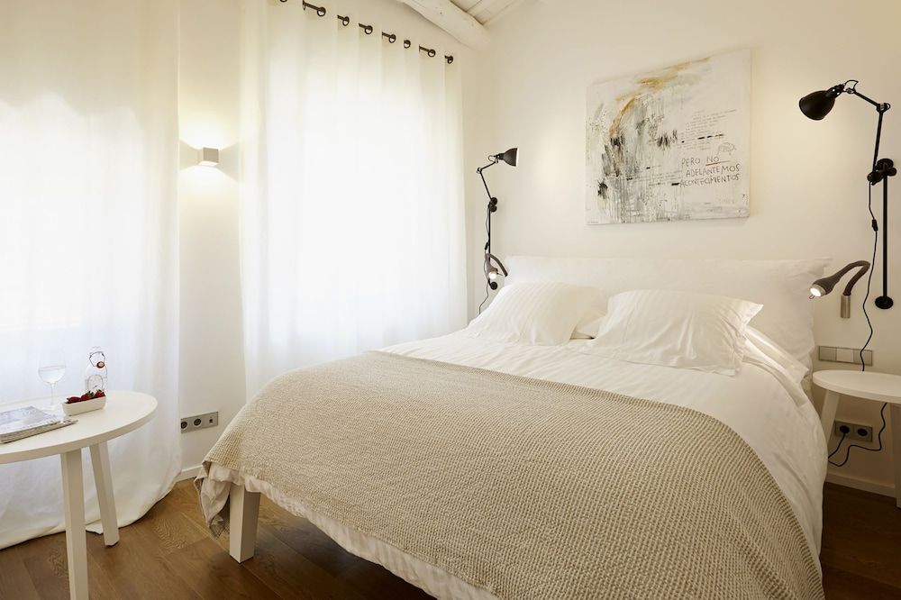 Double Room, Vineyard and Mountain View
