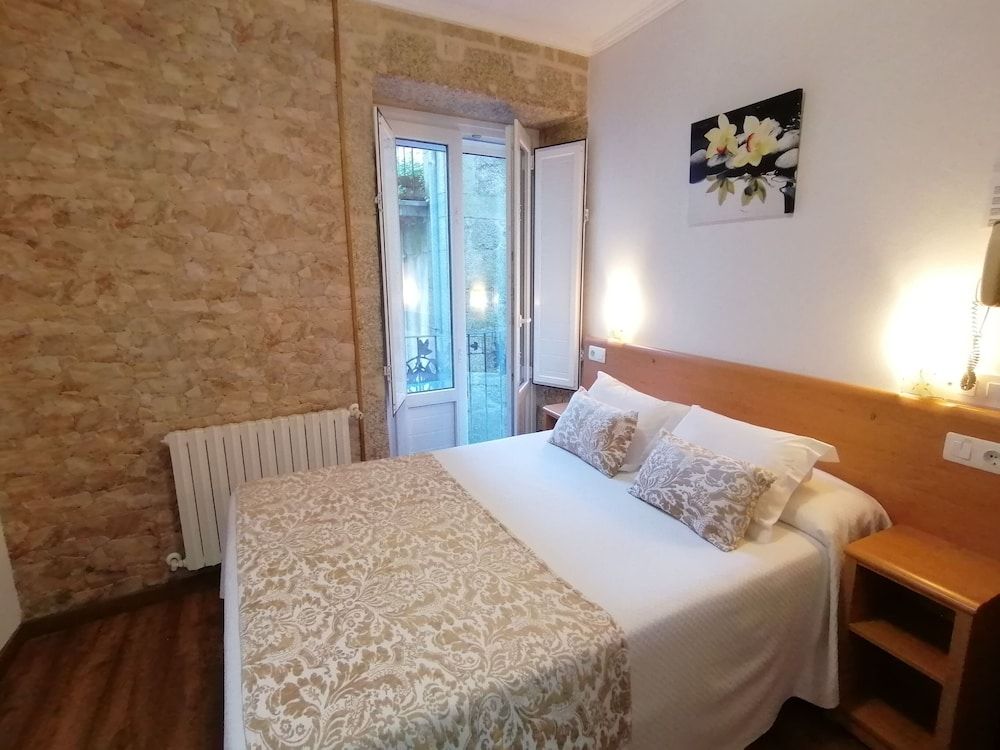 Hostal Anosa Casa Standard Double Room, 1 Double Bed 3