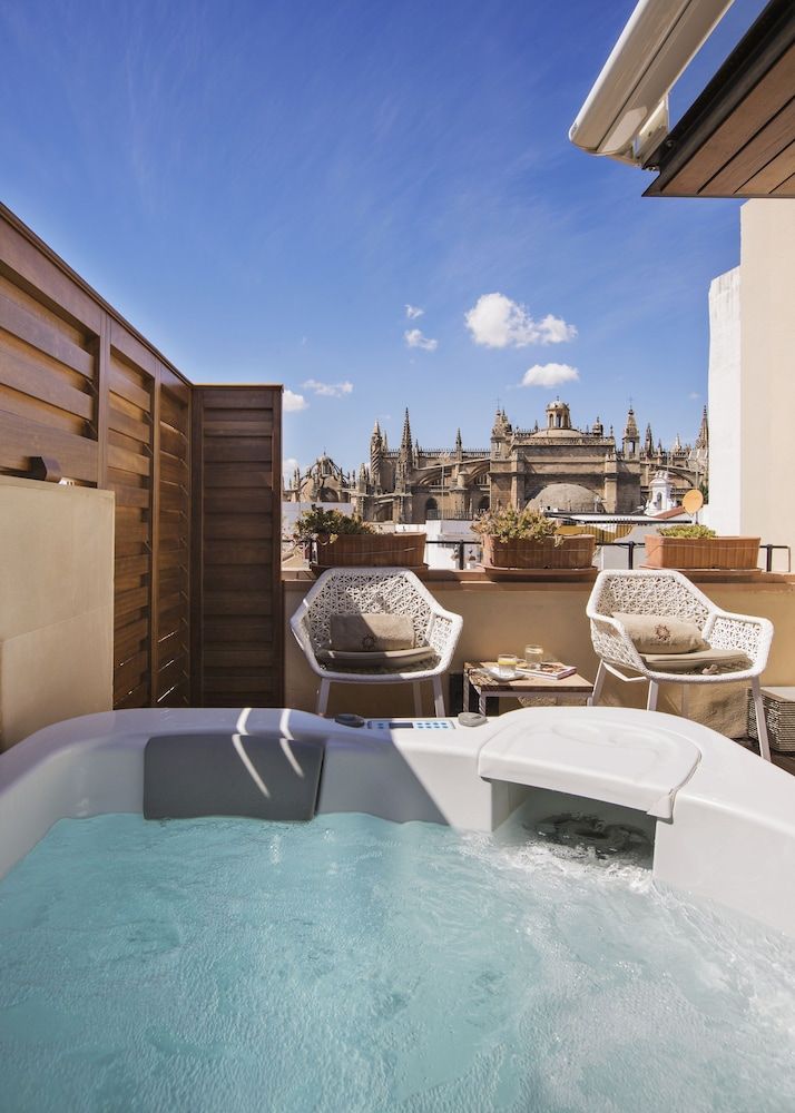 Hotel Casa 1800 Sevilla Deluxe Room, Terrace (Jacuzzi) 11