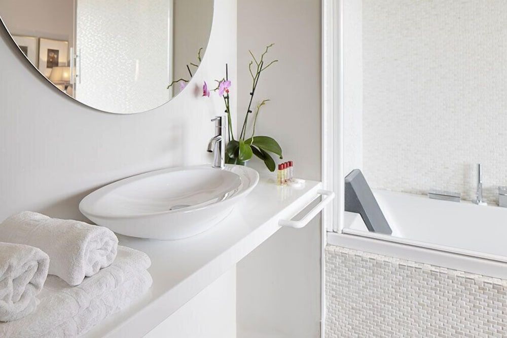 Hotel San Prudentzio Suite, Hot Tub 3