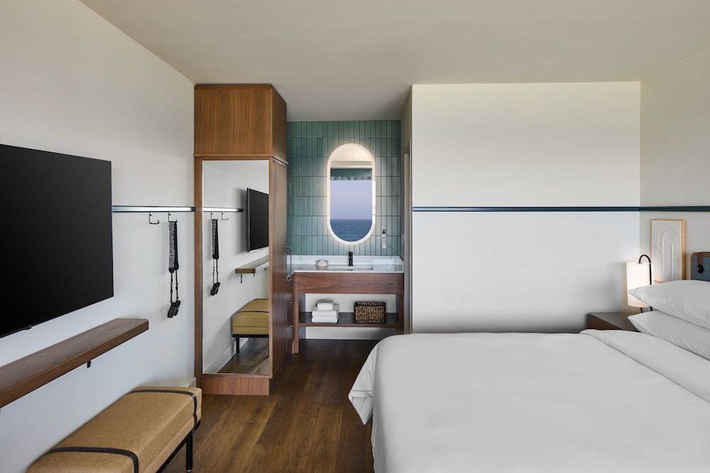 Monterey Beach Hotel, a Tribute Portfolio Hotel by Marriott