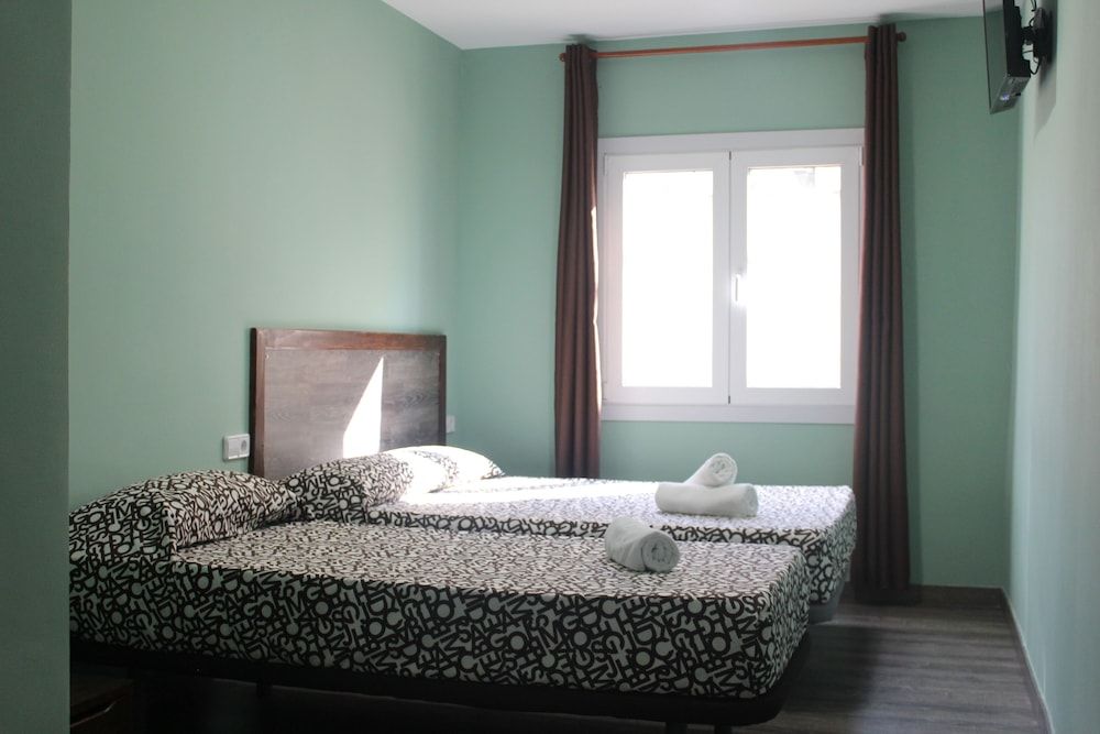 L'Hostalet d'Arenys de Mar Triple Room 2