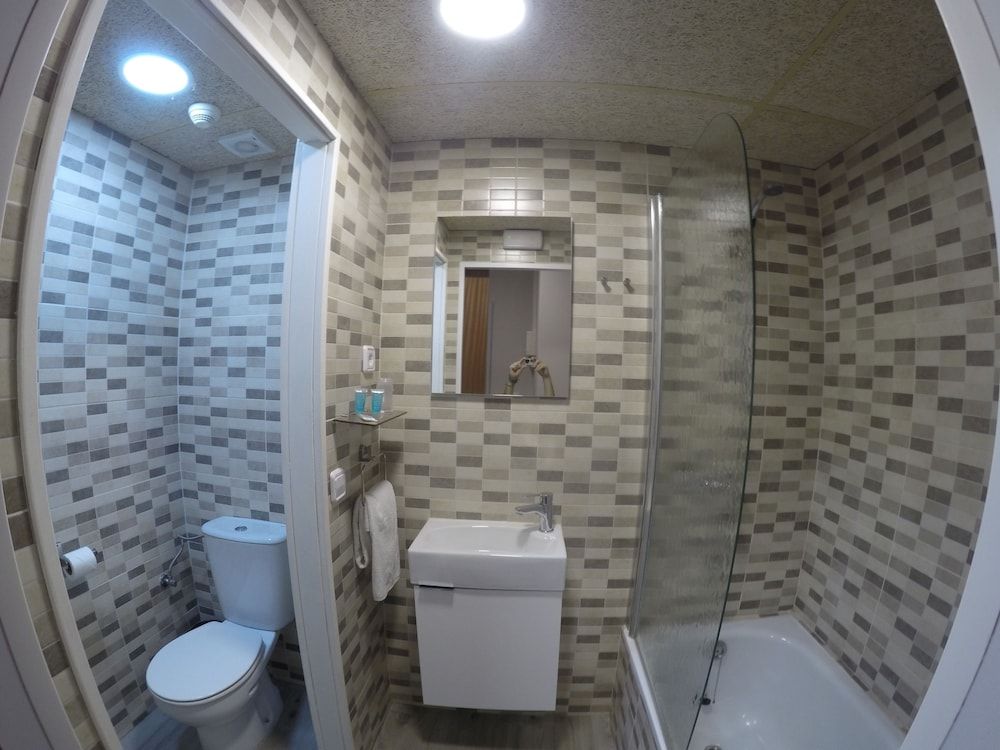 L'Hostalet d'Arenys de Mar Triple Room 14