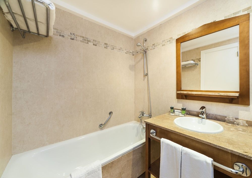 Insotel Club Tarida Playa Apartment, Balcony, Sea View 4