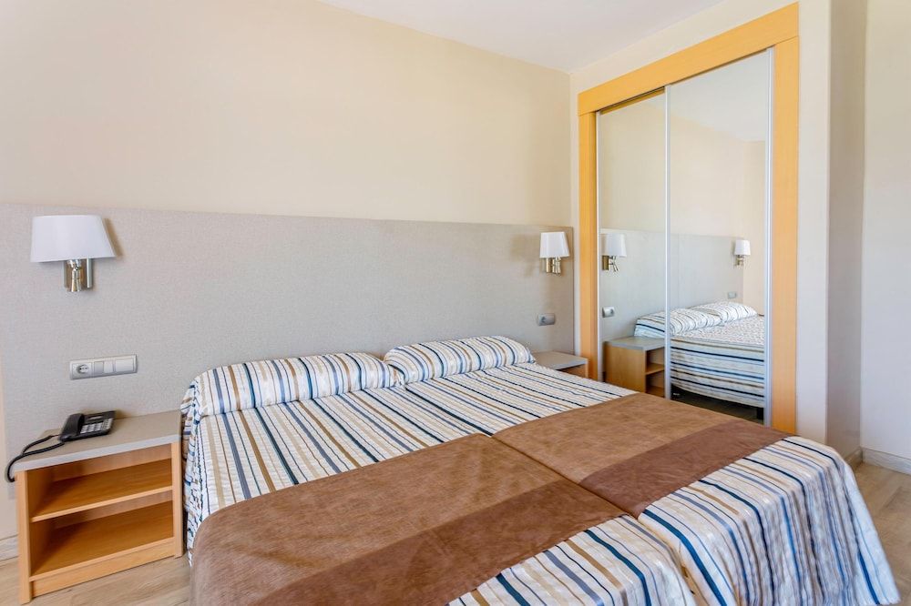 Standard Room 2 adults